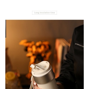 Taza de Café de Viaje de 500 ml / 17 oz con Pajita, Taza de Café Portátil con Tapa Hermética - Perfecta para el Hogar, la Oficina, el Gimnasio - Product Image 3
