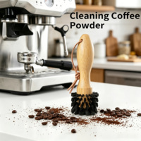 Brosse de nettoyage artisanale en bambou pour équipement à café, à poils rigides en nylon, pour groupe de distribution d'espresso, avec cordon décoratif en cuir