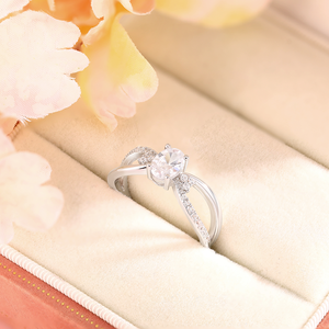 New Arrival 925 Sterling <b>Silver</b> Romantic Party Fashion Jewelry Engagement <b>Ring</b> 5*7mm White Oval Cut Cubic Zircon Rhodium Plated - Product Image 4