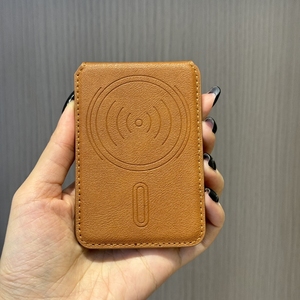 YUBO LEATHER Nuevo Producto: Tarjetero Bifold de Cuero PU, Cartera Magnética para Tarjetas de Crédito, Ideal para Uso Diario - Product Image 6