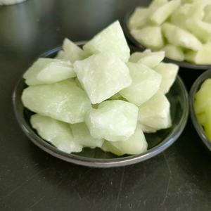 หินเรืองแสง หินจันทรา หินกรวดสำหรับตกแต่งสวน ตกแต่งตู้ปลา จัดสวน ทางเดินรถ ป้ายถนน เรืองแสงได้ - Product Image 5