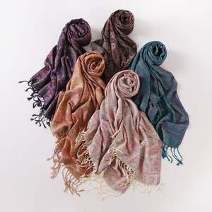 <span class=keywords><strong>ผ้า</strong></span>พันคอฮิญาบ<span class=keywords><strong>ผ้า</strong></span>แจ็คการ์ดแนววินเทจแบบชนเผ่าหรูหรา2024แฟชั่นฤดูใบไม้ร่วงฤดูหนาวผ้าคอตตอนอบอุ่น<span class=keywords><strong>ผ้า</strong></span>โพกศีรษะ<span class=keywords><strong>ผ้า</strong></span><span class=keywords><strong>คลุม</strong></span>ไหล่ลายจุด - Product Image 3