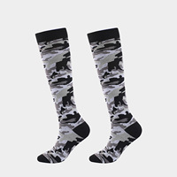 Kaus Kaki Kompresi Setinggi Lutut Motif Kamuflase, Penyangga Kuat, Kaus Kaki Olahraga Berbahan Ribbing, untuk Lari, Atletik, Bersepeda, dan Kebugaran