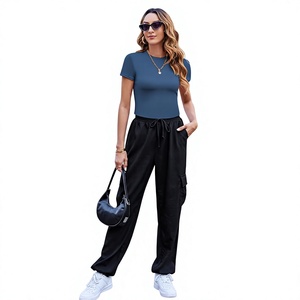 T-shirt en jersey pour femme, bleu foncé, col rond, manches courtes, coupe ajustée, couleur unie, respirant, décontracté, pour le printemps et l'été - Product Image 1