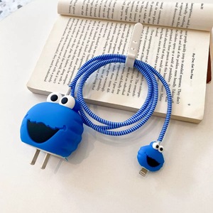 Adattatore di Alimentazione USB-C per iPhone, Caricabatterie con Cover Protettiva in Silicone TPU 3D a Forma di Cartone Animato, Ricarica Rapida - Product Image 1