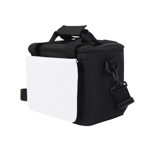 กระเป๋าเก็บความเย็นแบบซับลิเมชั่นสั่งทำพิเศษ สีสันสดใส สำหรับแคมป์ปิ้ง ปิกนิก ใช้ซ้ำได้ ทำจากโพลีเอสเตอร์ พร้อมสายสะพายถอดได้ - Product Image 5