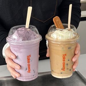 แก้วกาแฟพลาสติกแบบใช้แล้วทิ้งพิมพ์โลโก้ได้ ขนาด 16oz 18oz 20oz  PET สำหรับชาไข่มุก น้ำผลไม้ น้ำแข็ง นมปั่น พร้อมฝาปิด - Product Image 1