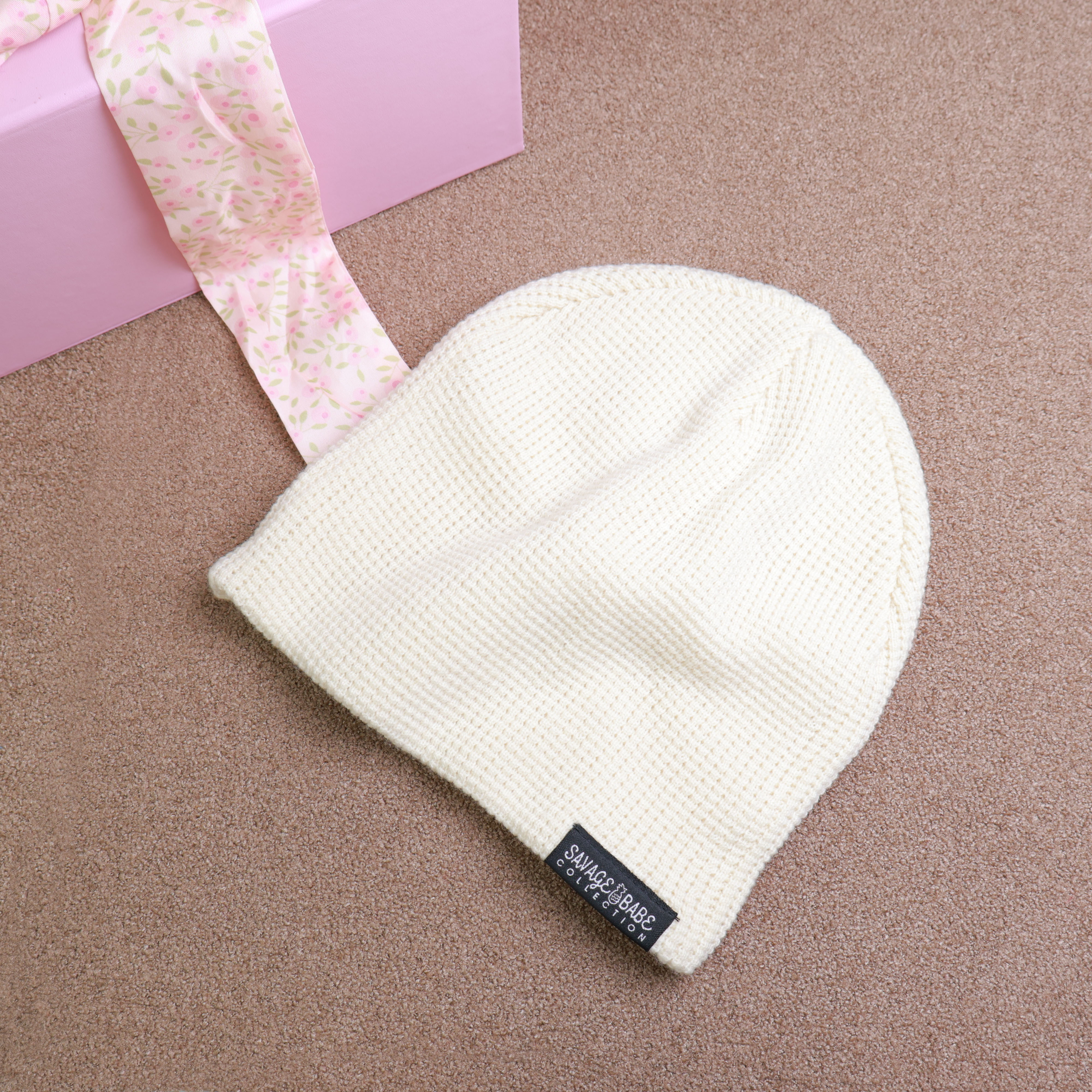 4-panel waffle stitch unrolled brim knitted hat