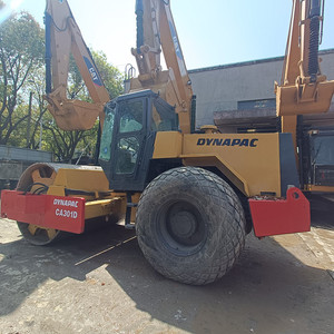 Rodillo compactador de un solo tambor Dynapac CA301D CA30 CA252 CC421 CA602d usado, con motor de gasolina/Cummins, alta potencia de excavación de 75KW, en stock. - Product Image 2
