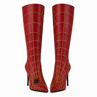 Bottes hautes rouges en PU pour femmes, motif toile d'araignée dorée, bout pointu, talons aiguilles de 12 cm, vente en gros, faible MOQ