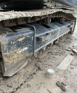 Excavadora de cadenas Hyundai 215VS usada, modelo 2022, en excelentes condiciones, motor Hyundai, 21.5 toneladas, caja de cambios, bomba, capacidad de la cucharón de 1.2 m. - Product Image 5