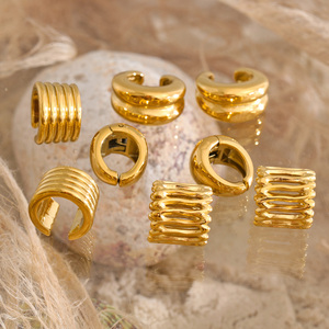 JINYOU 101 <span class=keywords><strong>Orecchini</strong></span> a Clip in Acciaio Inox Placcato <span class=keywords><strong>Oro</strong></span>, Impermeabili, di Alta Qualità <span class=keywords><strong>con</strong></span> Perle Simulate - Product Image 2