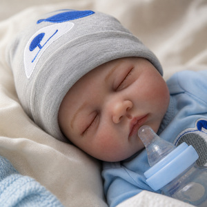 22 Zoll (55 cm) Reborn <span class=keywords><strong>Baby</strong></span>-Puppe Y-Z032 aus weichem Vinyl, realistisch schlafendes Neugeborenes, Junge, Sammlerstück für Erwachsene, blaues Outfit mit Schnuller als Geschenk - Product Image 4