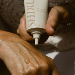 天然ビーガン美白しわ保湿栄養ビタミンCハンドキューティクルセラムクリーム - Product Image 2