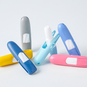 แท่งสูดดมแบบมีรูปหน้ายิ้มหลากสี หลอดสูดดมเปล่าสำหรับน้ำมันหอมระเหย พร้อมไส้สำลี แท่งสูดดมแบบเปล่า - Product Image 1