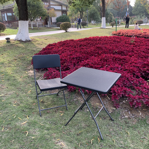 Set Tavolo e Sedie Pieghevoli in Plastica <span class=keywords><strong>per</strong></span> Caffè e Balconi Esterni con Design Compatto e Struttura Resistente - Product Image 4