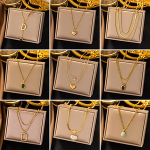 Bijoux sur mesure Plaqué Or Pendentif Usine Bijoux Plaqué Or 18 ct Collier Personnalisé Fabricant de Bijoux en Acier Inoxydable