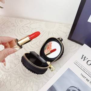 Étui de protection pour <span class=keywords><strong>AirPods</strong></span> Pro de style classique de <span class=keywords><strong>marque</strong></span> de mode, rond, en peluche, pour écouteurs sans fil Bluetooth <span class=keywords><strong>2</strong></span> - Product Image 4