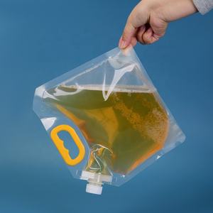 กระเป๋าหัดดื่มน้ำสำหรับเบียร์มีหูหิ้วทำจากพลาสติกแพ็กแบบกำหนดเอง - Product Image 3