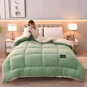 Edredon Guatear Hiver Épais Taille King Queen Vente Chaude Ins Populaire <span class=keywords><strong>Couette</strong></span> en Cachemire d'Agneau <span class=keywords><strong>Couette</strong></span> Chaude et Confortable pour Lit - Product Image 4