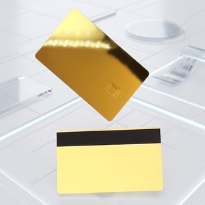 Carte Fedeltà Personalizzabili in PVC Oro Spazzolato con NFC per la Tua Azienda o Organizzazione - Product Image 1
