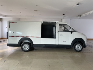 2025 Kama T10 Xe mới Hộp xe tải du lịch vận chuyển xe tải không khí thải thương mại xe điện EV Giao hàng van - Product Image 3