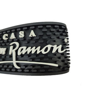 แผ่นรองบาร์ซิลิโคนแบบใหม่ เป็นมิตรกับสิ่งแวดล้อม กันลื่น กันน้ำ ทนความร้อน สำหรับผับ คาเฟ่ และบริการเครื่องดื่มเชิงพาณิชย์ ทนทาน - Product Image 3