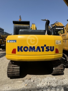 รถขุดไฮดรอลิกแบบตีนตะขาบ Komatsu PC130 มือสอง น้ำหนัก 13 ตัน ปี 2021 ใช้งาน 780 ชั่วโมง รถขุดนำเข้าจากญี่ปุ่นแท้ สำหรับงานก่อสร้าง PC200 - Product Image 5