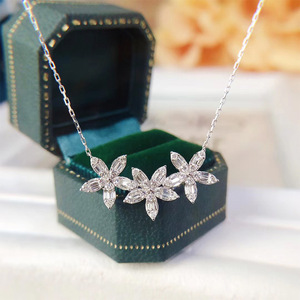Collana con Ciondolo a Stella e Nappa per Donne, Catena Scintillante per Clavicola, Gioielli alla Moda per Uso Quotidiano, Regalo - Product Image 1
