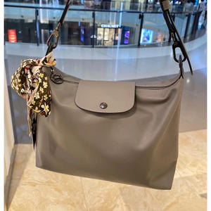 Bolso de Hombro de Cuero Vacuno Premium para Mujer, Gran Capacidad, Bolso Bandolera, Elegante Bolso de Mano para el Trabajo - Product Image 5