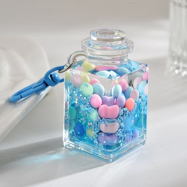 Kawaii Girl Women Bag Pendant Car Keyring Floating Oil Key Chains Glittering Cartoon Arylic Cute Gas Tank Liquid Keychain