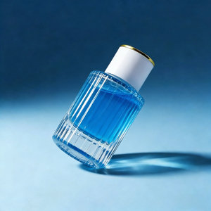 Parfum en spray bio à base d'alcool 50 ml avec couvercle en bambou écologique, unisexe, boîte en bois personnalisée OEM pour marques durables - Product Image 5