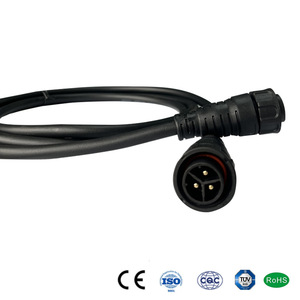 Cable de extensión de PVC para inversor solar de 600W 1200W 1600W para sistemas conectados a la red - Product Image 1