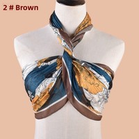 Foulard carré de luxe personnalisé à imprimé dessin animé pour femme, hijab, longue écharpe en soie pour le printemps