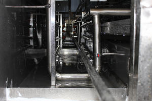 ステンレストンネル洗濯機バスケット工業用自動洗濯機 - Product Image 3