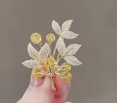 สีเหลือง