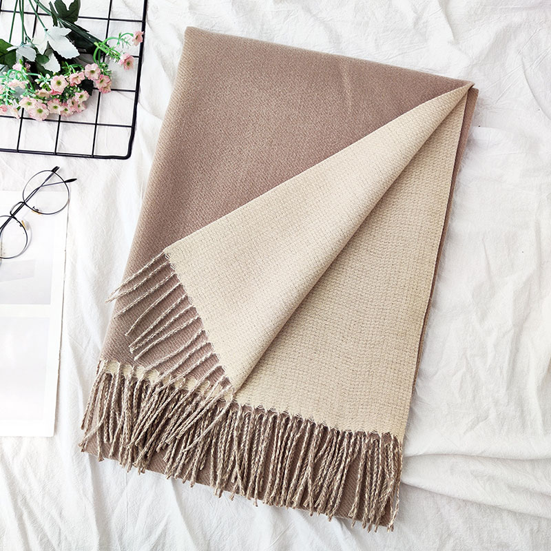Couleur beige kaki