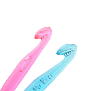 Fournisseur d'usine, crochet en plastique coloré, ensemble complet, vente en gros, outils <span class=keywords><strong>de</strong></span> tricot, aiguille <span class=keywords><strong>à</strong></span> <span class=keywords><strong>tricoter</strong></span> en <span class=keywords><strong>laine</strong></span> <span class=keywords><strong>de</strong></span> haute qualité, crochet <span class=keywords><strong>de</strong></span> style américain - Product Image 5