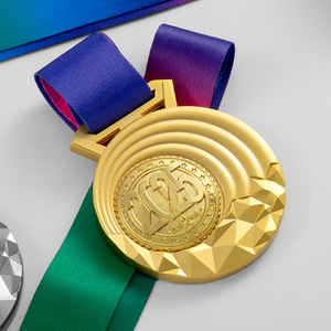 Medallas de Montañismo Personalizadas con Acabado de Alta Calidad, Medallas Deportivas de Aleación de Zinc con <span class=keywords><strong>Esmalte</strong></span> Suave Transparente - Product Image 1