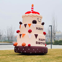 Modèle de gâteau d'anniversaire gonflable personnalisé en tissu Oxford avec éclairage LED et design souriant pour événements géants en plein air et publicité
