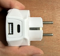 Adaptador de la UE para Reino Unido, Enchufe Universal de 3 Pines, Corriente Nominal 10A, Voltaje Nominal 250V, Puerto USB C 5V 2.4A Máx., Cargador de Viaje AC/DC para Laptop/PC