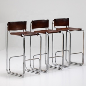 Tabourets <span class=keywords><strong>de</strong></span> <span class=keywords><strong>bar</strong></span> modernes <span class=keywords><strong>de</strong></span> luxe Bauhaus en métal, tabourets <span class=keywords><strong>de</strong></span> <span class=keywords><strong>bar</strong></span> hauts en acier inoxydable avec assise en cuir pour hôtel, restaurant, <span class=keywords><strong>bar</strong></span>, maison - Product Image 6