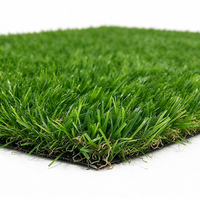 Gazon artificiel chinois en gros, tapis de gazon synthétique pour terrains de football, murs végétalisés et décoration de jardins et de sites sportifs
