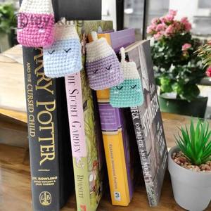 Marcapáginas <span class=keywords><strong>de</strong></span> Ganchillo Hecho a Mano con Forma <span class=keywords><strong>de</strong></span> Bolsita <span class=keywords><strong>de</strong></span> Té - Regalo Creativo para Amantes <span class=keywords><strong>de</strong></span> los <span class=keywords><strong>Libros</strong></span> y del Té, Accesorio <span class=keywords><strong>de</strong></span> Lectura Único, Marcapáginas Amigurumi - Product Image 6