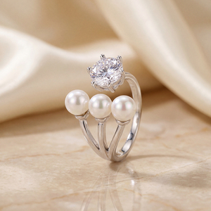 Bague ajustable en cuivre à triple coquille de perle, six griffes en zircon cubique, bande ouverte, bijoux de luxe en perles de coquillage pour femme, mariage, fiançailles - Product Image 4