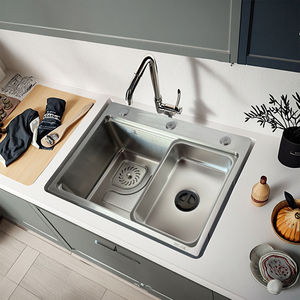 Évier simple grand format Leimanxi en acier inoxydable SUS304 de qualité supérieure, épaisseur personnalisée, finition électrolytique, modèle à cinq trous - Product Image 1