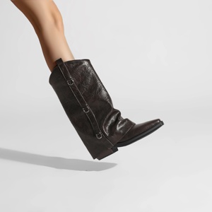 Bottes à bout carré pliables style streetwear, bottes western rétro en cuir craquelé, chaussures hautes au genou avec anneau en D audacieuses - Product Image 2