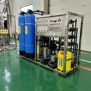 Nouvelle machine de purification d'eau industrielle de 500 <span class=keywords><strong>litres</strong></span> par heure, système de filtration d'eau par osmose inverse 500LPH - Product Image 1