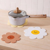 Joli set de dessous de plat en silicone motif tournesol, résistant aux hautes températures, imperméable et antidérapant, créatif pour isoler les bols