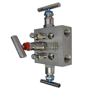 Bloque de válvulas de tres vías SS3F-FN8-AX de acero inoxidable 316 para instalación de transmisores de presión - Product Image 2